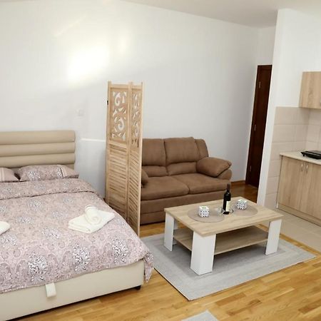 Apartman Frida Apartment Nikšić Екстериор снимка